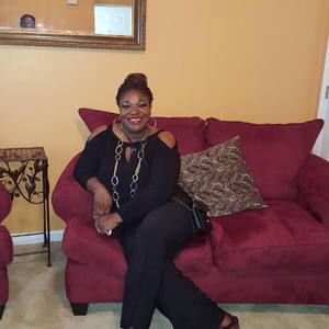 Meet your Posher, Paula